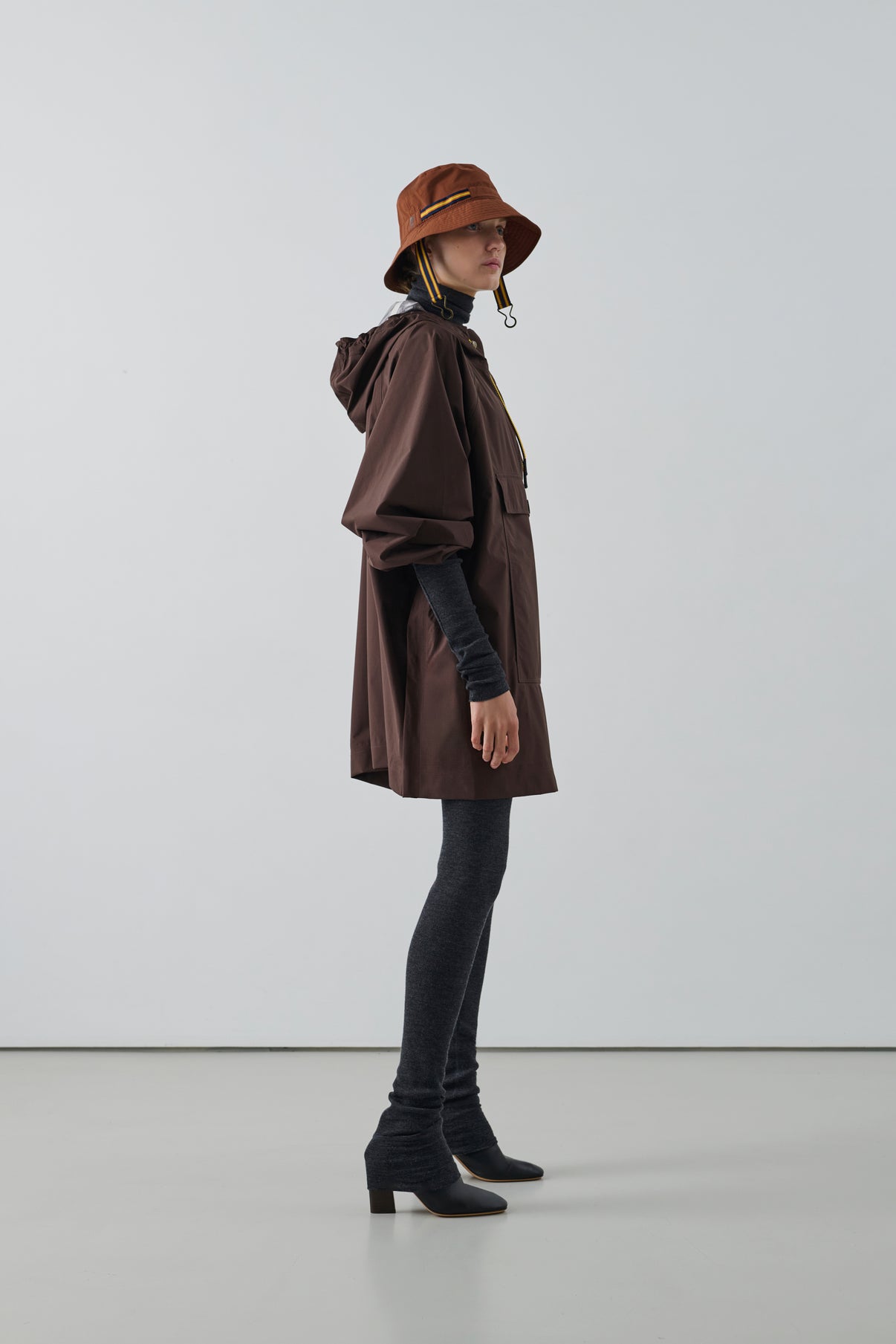 Bob Sienne - Noisette - Femme vue 4